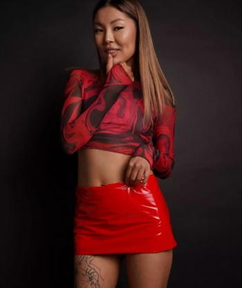 Проститутка Янишполе : Лилия